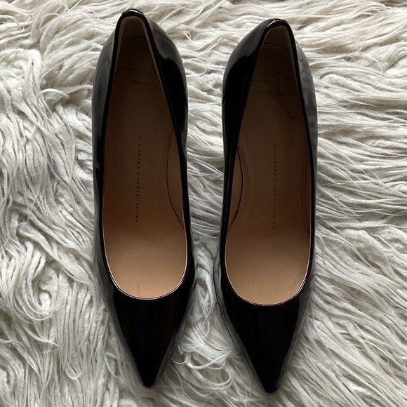 Giuseppe Zanotti Burgundy Red Patent Leather Pointed Toe Pump Heels EUC Sz 36.5 - Picture 3 of 9